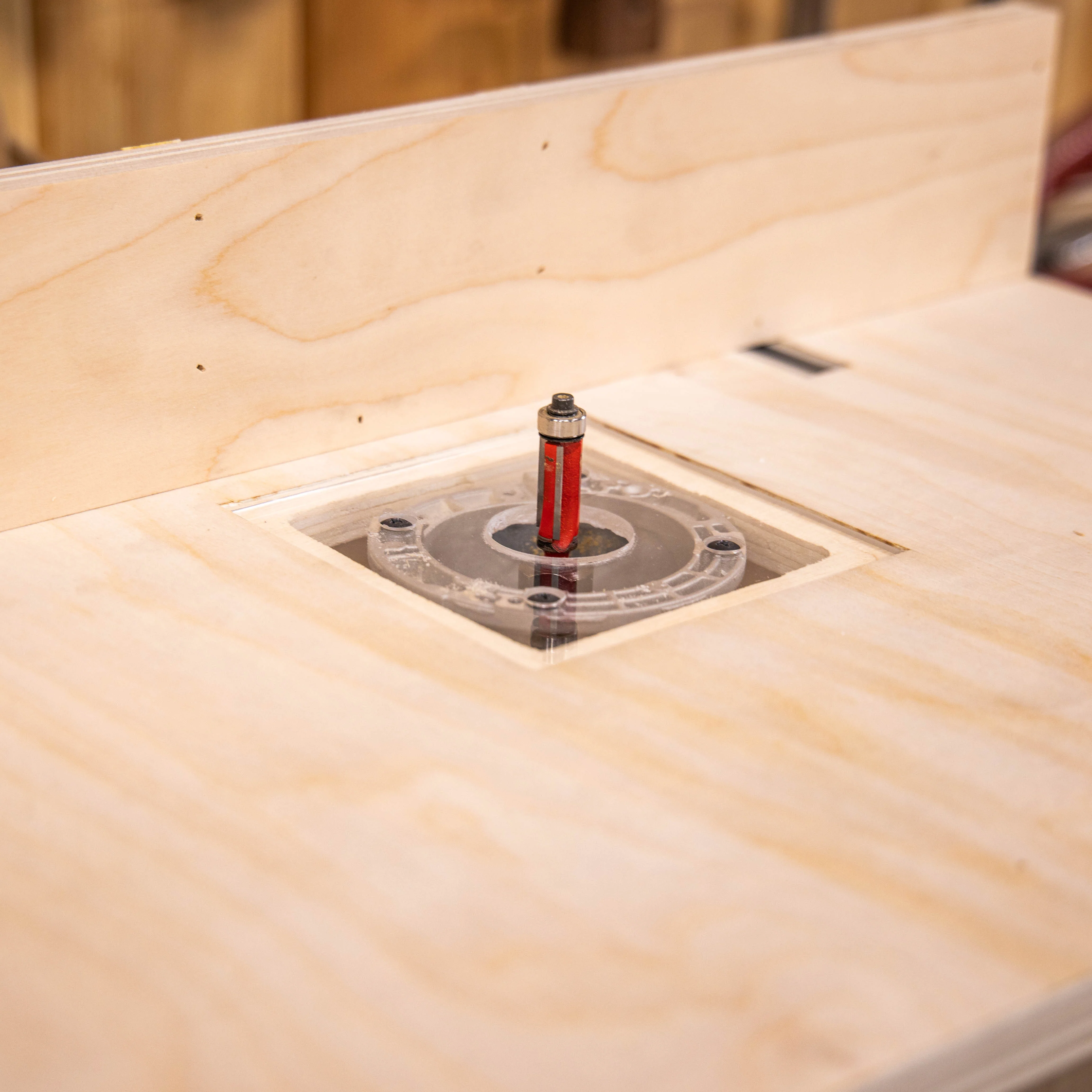 Compact Woodworking Router Table Plan - Image 7